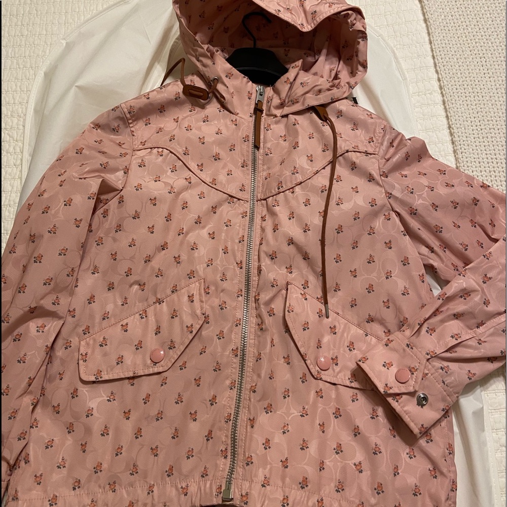 Coach Rain jacket, few times worn. Perfect condition.